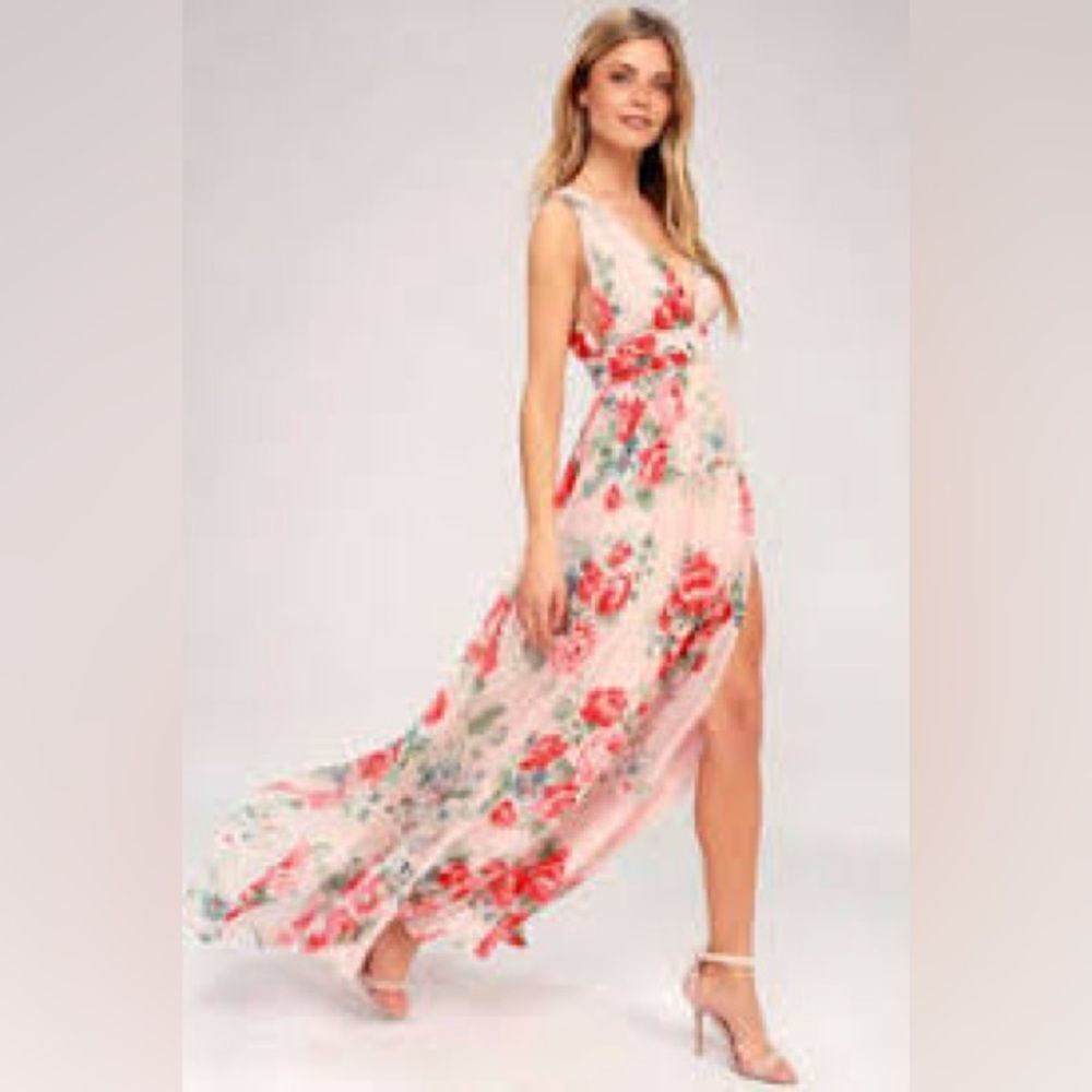 Lulu’s Garden Meandering Blush Floral Print Maxi Dress size M NWT in packaging
